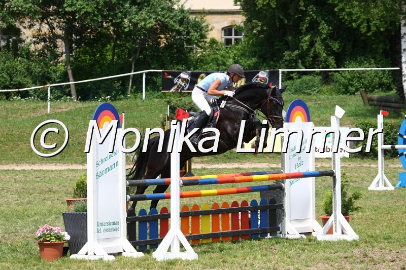 105M3755_Fantastic Touch_Spring_L.JPG